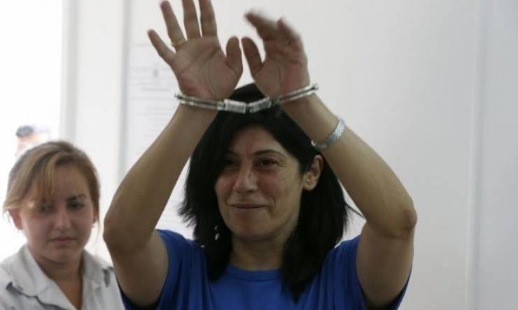 محكمة 'عوفر' تحكم على الأسيرة خالدة جرار بالسجن عامين وغرامة مالية