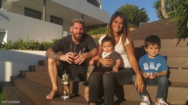 منزل ميسي في إسبانيا ..  لماذا يُحظر على الطائرات التحليق فوقه