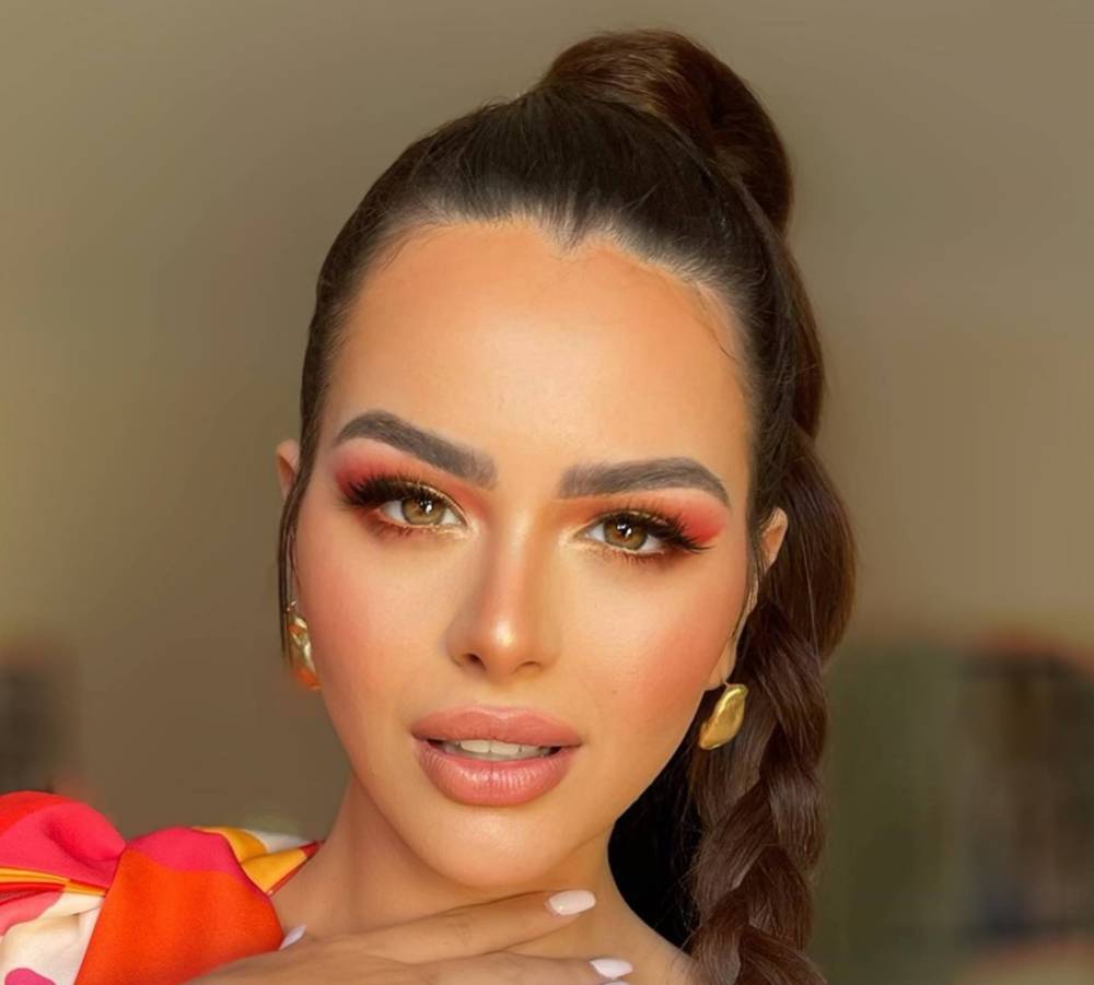 بلاغ للنائب العام بسبب ملابس هنادي مهنا في فيلم "تماسيح النيل"