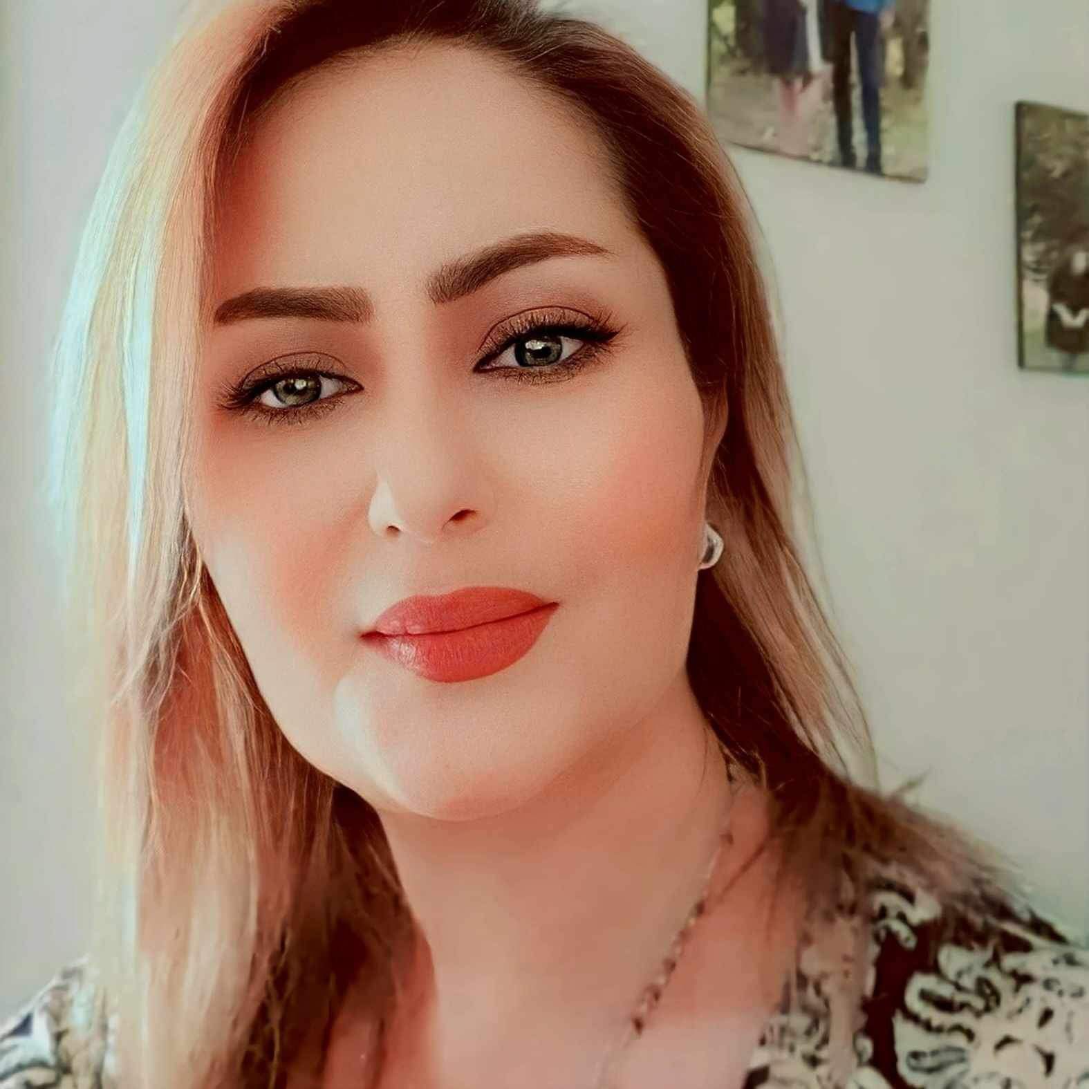 الكردي تكتب :"الحياة بين الماضي والحاضر: من الألفة إلى الغربة"