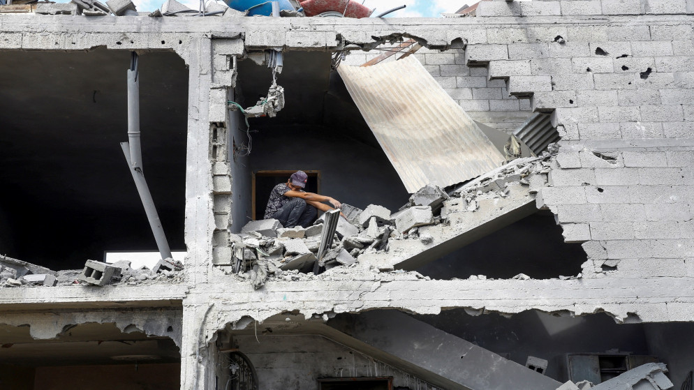 مسؤول صحي يتوقع ارتفاع عدد شهداء غزة إلى 5 آلاف لوجود أعداد كبيرة تحت الأنقاض