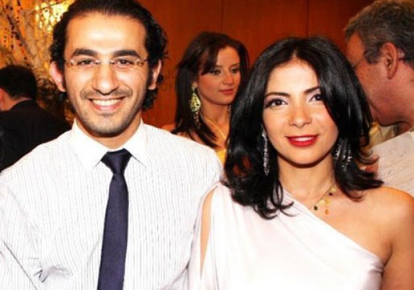 منى زكي تُفاجئ جمهورها بنشر صورة ابنيها "يونس وسليم"