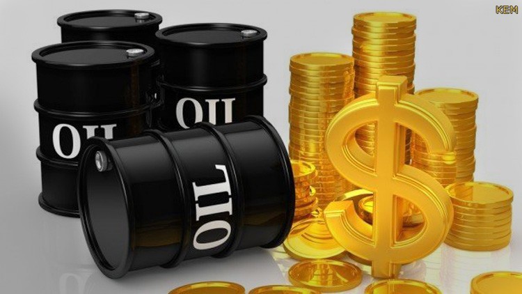 النفط يرتفع مع هبوط مؤشر الدولار