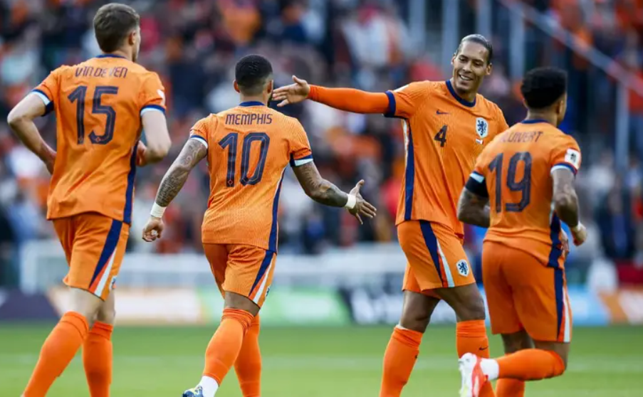 منتخب هولندا يشعر بـ"الاستياء" من صور ترامب