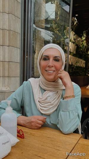 وحدهم الأبطال الذين يموتون من أجل فلسطين