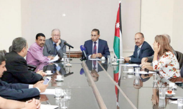 "الثقافة" تعلن أسماء الفائزين بجوائز الإبداع
