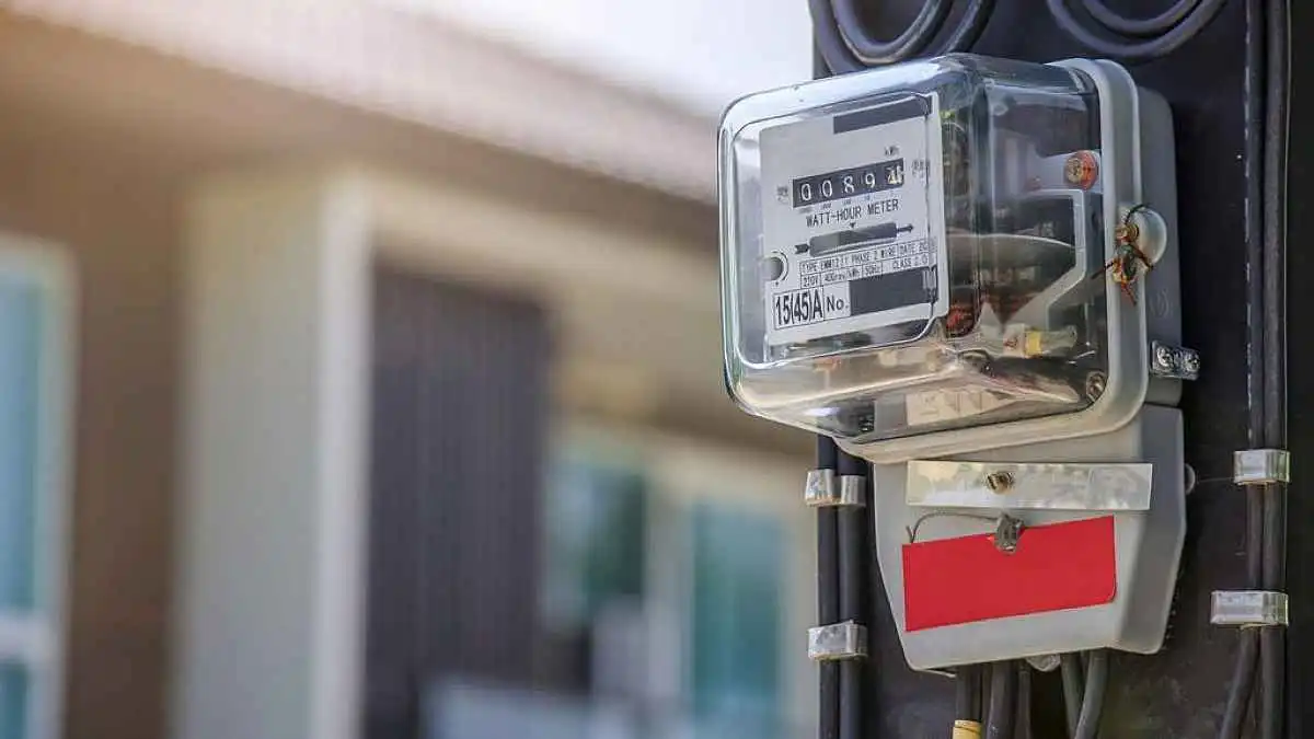  ترتيب الأجهزة الأكثر استهلاكًا للكهرباء ..  من يلتهم فاتورتك؟   
