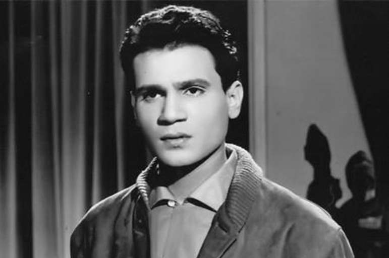قصة إهانة عبد الحليم حافظ لأم كلثوم أمام عبد الناصر  ..  ولهذا ردت عليه بكلمة "اخرس"