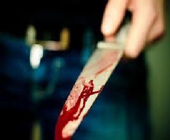 إصابة شخصين طعناً وحرق منزل بمشاجرة في المفرق