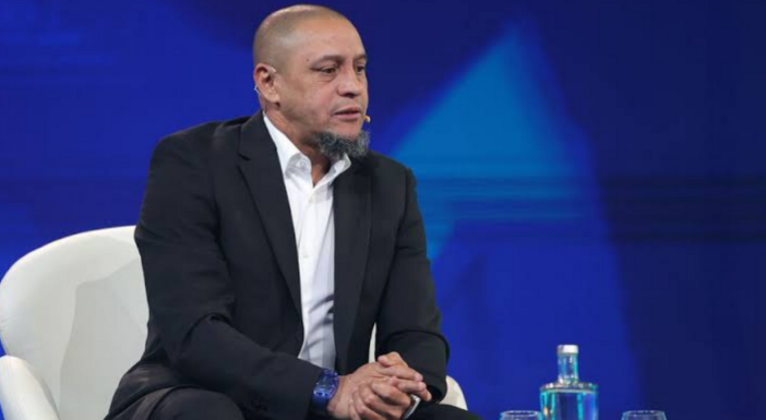 روبرتو كارلوس: خسرت 99% من ثروة مسيرتي