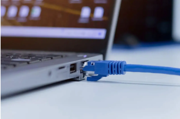 استخدامات غير متوقعة لمنفذ (الإيثرنت) في الكمبيوتر