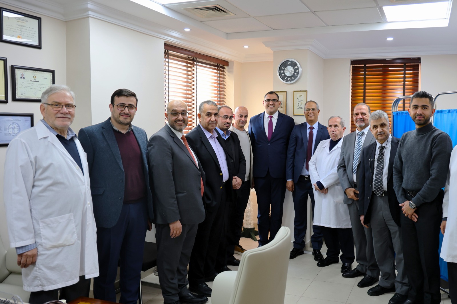 مستشفى الاستقلال يفتتح عيادة الدكتور فرج النعيمات لتعزيز خدمات جراحة الجهاز الهضمي