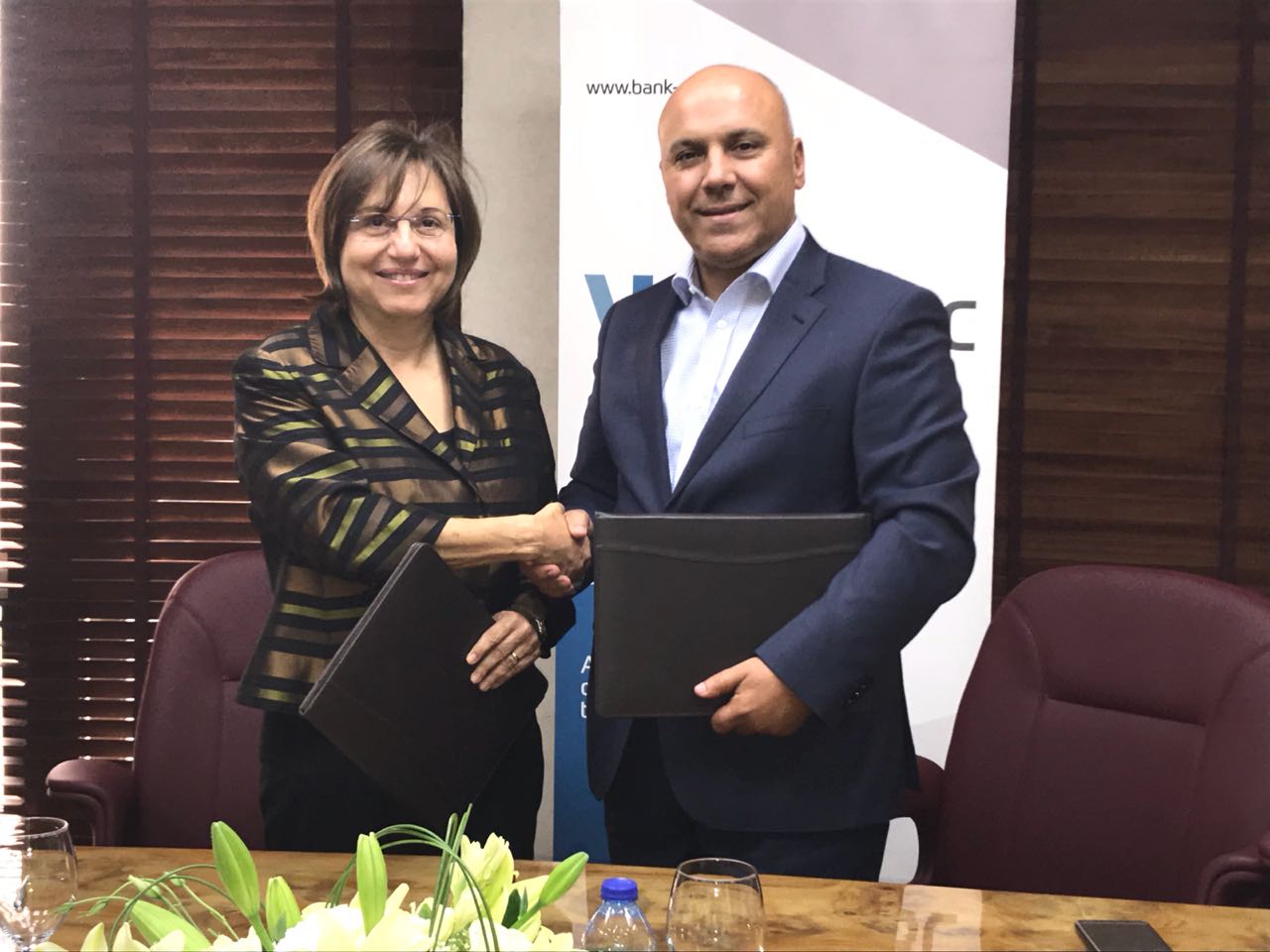 بنك ABC في الأردن (بنك المؤسسة العربية المصرفية (الأردن))  يوقع اتفاقية تمويل مع صندوق الطاقة المتجددة 