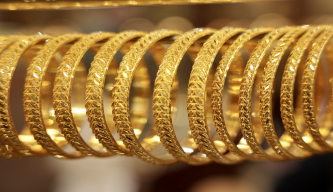  انخفاض الذهب محلياً بـ40 قرشاً ..  وعيار 21 يتراجع إلى 81.90 دينار