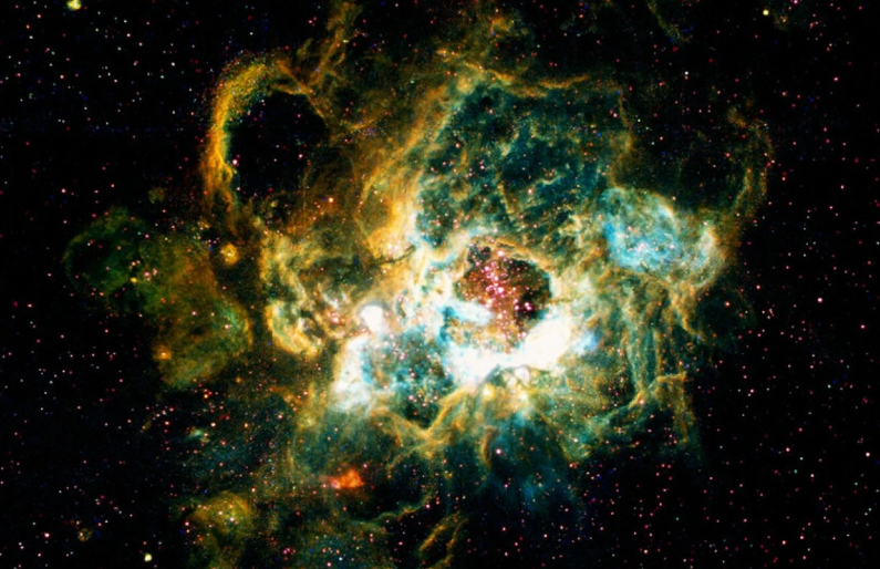 العلماء في حيرة: مجرات تتحدى فهمنا للكون