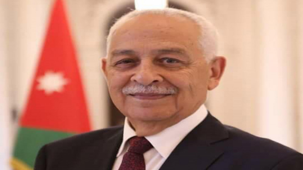 رئيس الديوان الملكي يفتتح فعاليات معرض "إبداعات أردنية في عهد الهاشميين"