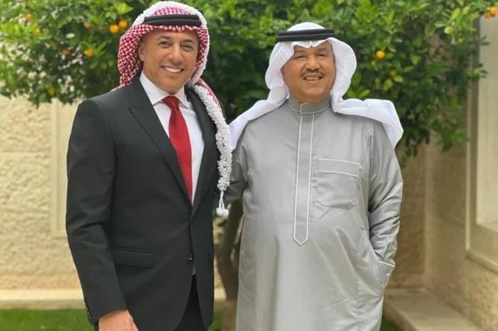 أول تعليق من محمد عبده على مشاركته في حفل زفاف الأمير الحسين