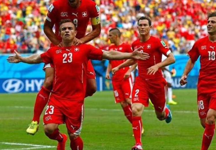 سويسرا تتجاوز صربيا وتتأهل برفقة البرازيل للدور الـ 16 في مونديال قطر