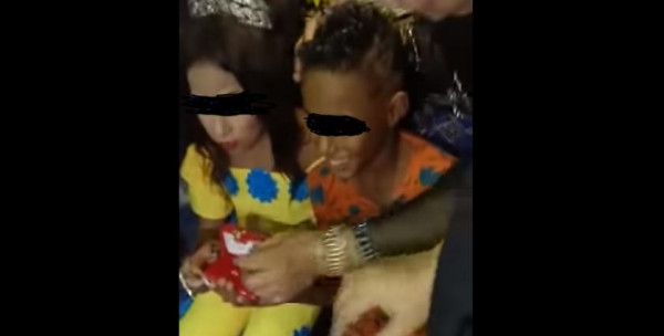 بالصور ..  خطوبة جديدة بين طفلين في مصر تثير ضجة!!