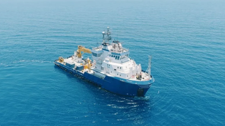 باحث سعودي يفك شفرة أخطر الملوثات البحرية وحطام السفن