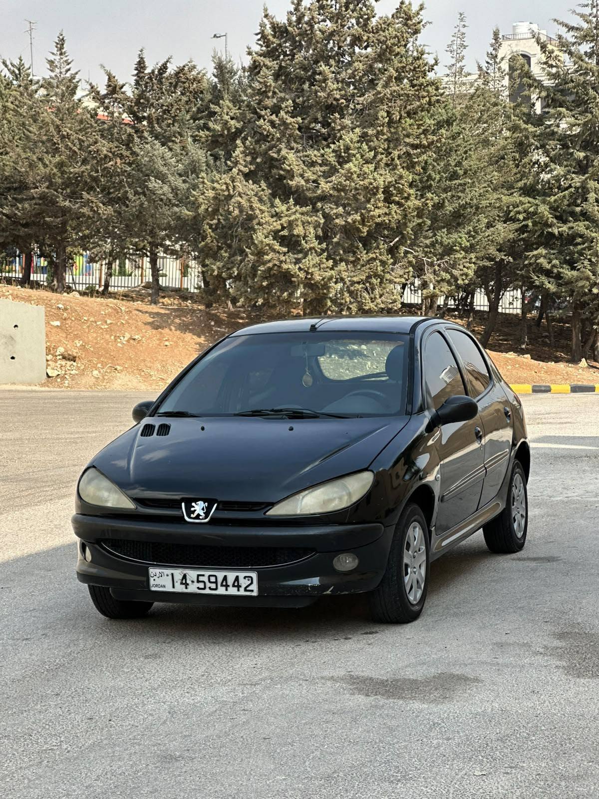 بيجو موديل 2003للبيع
