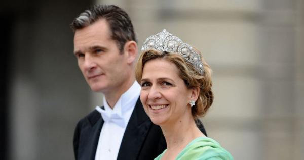 بعد 25 سنة  ..  لماذا انفصلت شقيقة ملك إسبانيا عن زوجها ؟