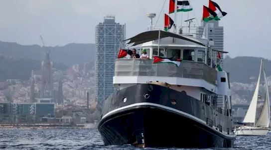إعلام عبري: سفن أسطول الصمود دخلت منطقة الاعتراض "الإسرائيلي"