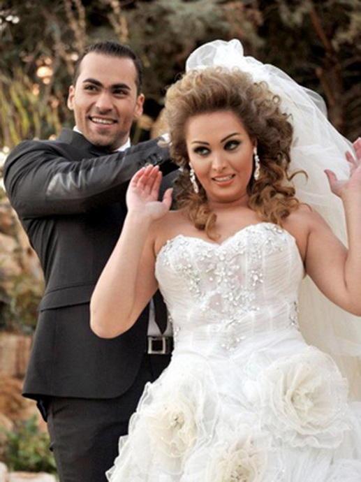 بالصور .. هؤلاء النجوم تزوجوا بعد قصة حب ..  تعرفوا إليهم