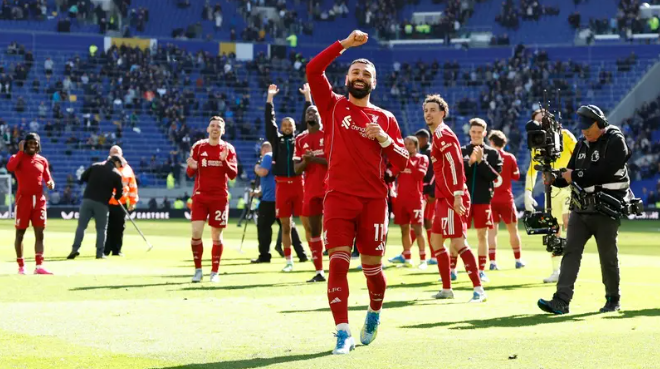 روني ينتقد تصرف لاعبي ليفربول مع صلاح: احترموا زملائكم