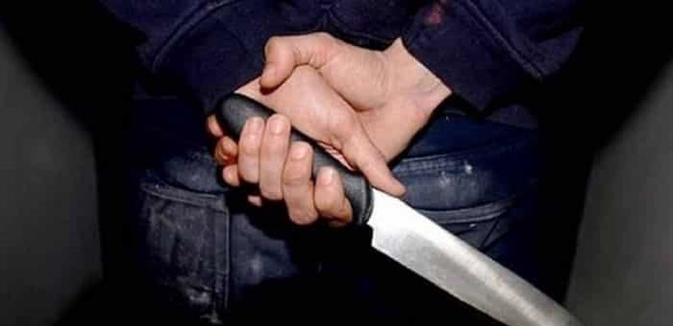 بالفيديو  ..  شاب يعترف بـ"جريمة ذبح" و الشرطة تعتقله على الهواء مباشرة