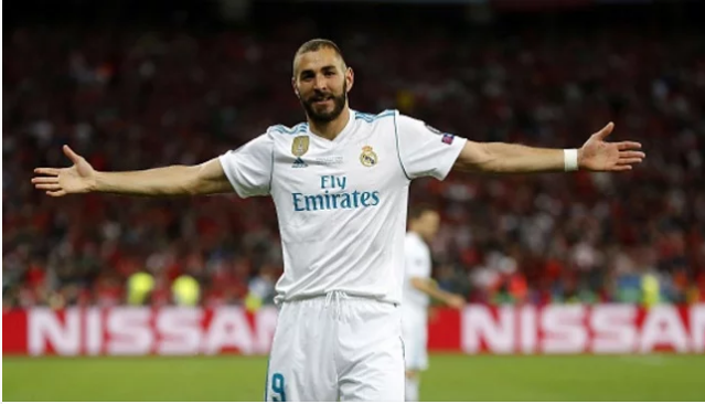 كريم بنزيما مع ريال مدريد  ..  9 سنوات طافِحة بالألقاب والانتقادات!
