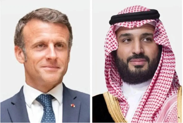 ولي العهد والرئيس الفرنسي يبحثان تطورات الأوضاع والمستجدات الإقليمية