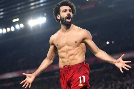 محمد صلاح في موقف ضعف أمام إدارة ليفربول