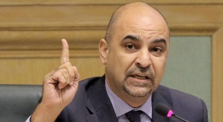 طارق خوري يوجه رسالة هامة الى وزير الداخلية حول سلوكيات بعض سائقي "طلبات" و"كريم" ..  تفاصيل