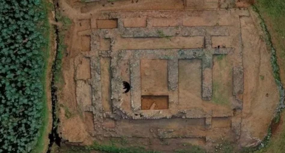 بطول 100 متر ..  اكتشاف مبنى أثري ضخم في باكستان