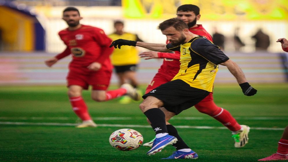الحسين إربد يتغلب على الجزيرة برباعية في دوري المحترفين