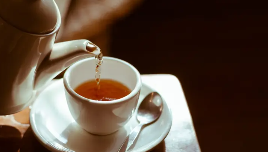 تناول الشاي مفيد للصحة ..  يخفض خطر السكري ويكافح السمنة