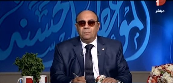 بالفيديو :في فتوى مثيرة للجدل عطية: لا ترضع طفلك اذا كانت امه "غبية "