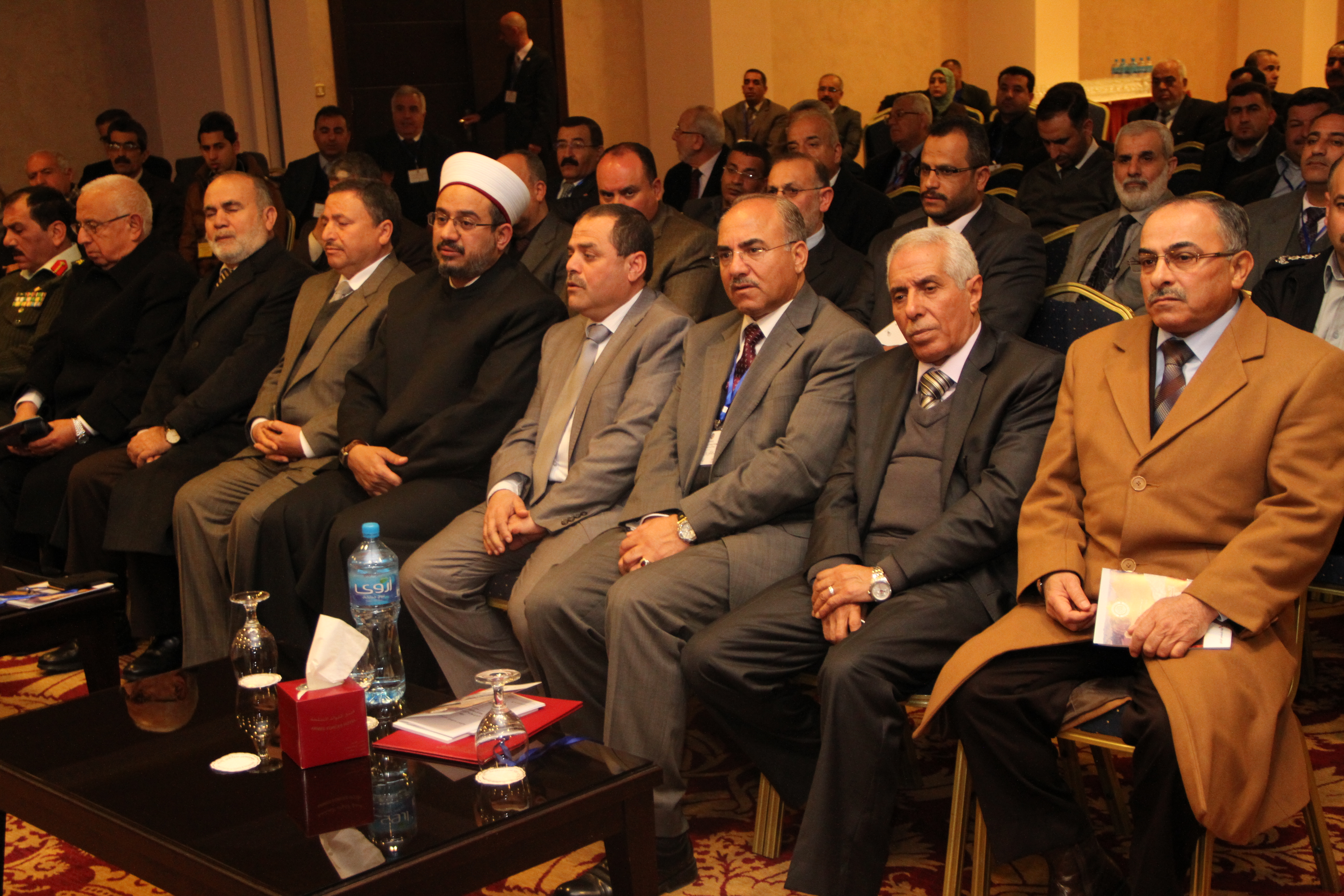 مؤتمر التحديات التي تواجه الاردن في "العلوم الاسلامية"