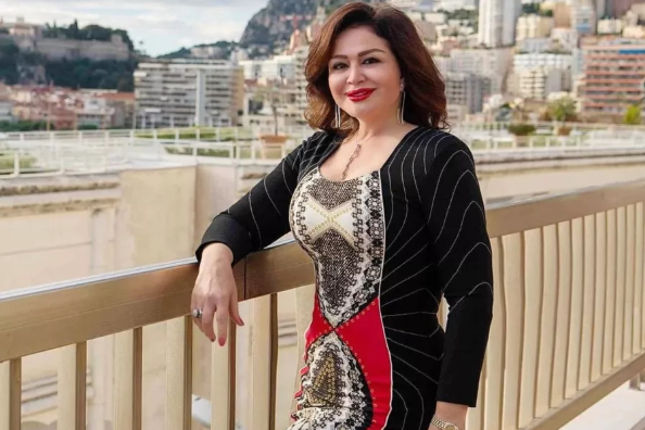 مشاهير يؤدون مناسك الحج: أبرزهم إلهام شاهين وهشام ماجد وصفية العمري - صور 