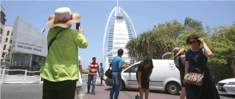 الإمارات تستحوذ على 29.5% من الإيرادات السياحية في المنطقة