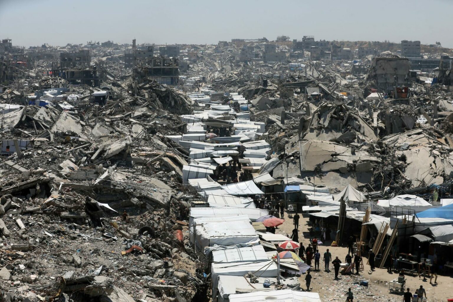 الاحتلال يواصل انتهاكه لاتفاق غزة ويُعرقل وصول المساعدات