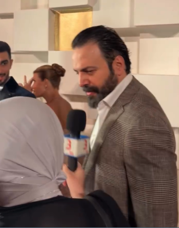 خطأ مراسلة مع تيم حسن يشعل مواقع التواصل - (فيديو)