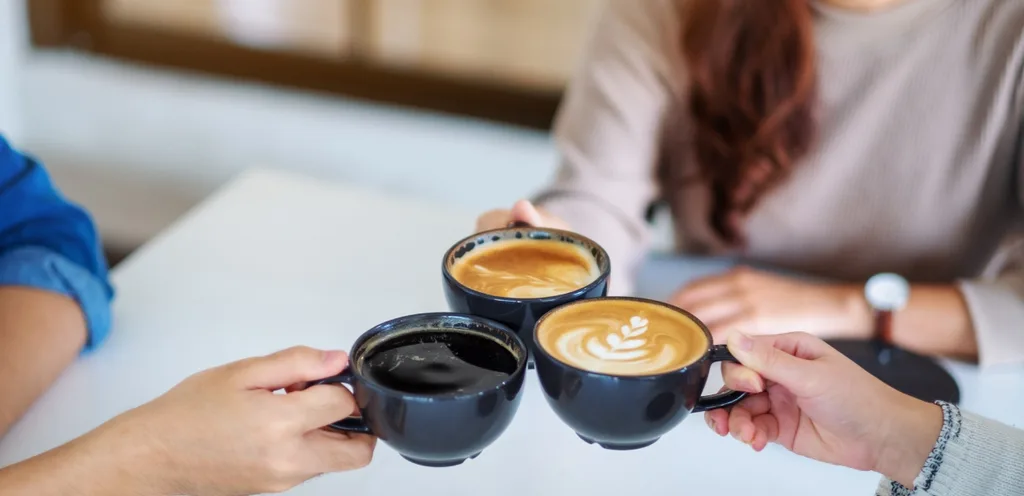 القهوة في المنام .. رموز ومعاني قد لا تخطر على بالكم