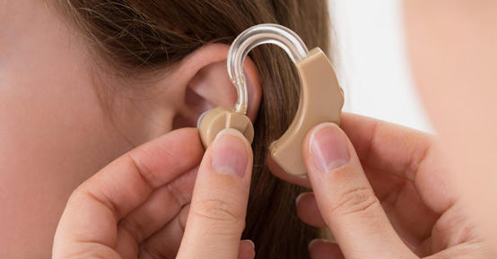 كيف نحمي حاسة السمع من الضعف أو الفقدان؟