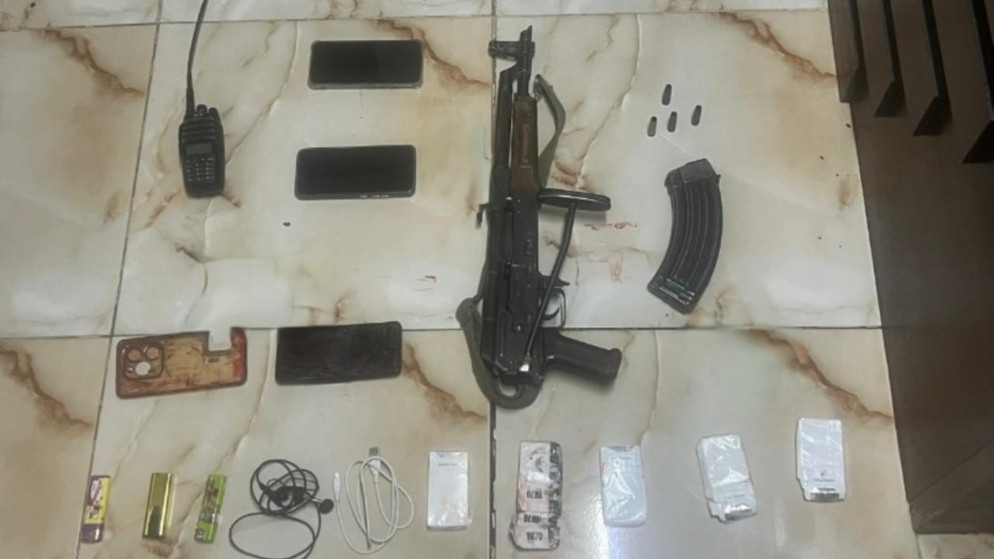 الجيش: مقتل 3 أشخاص مسلحين حاولوا التسلل عبر الحدود الأردنية بطريقة غير مشروعة