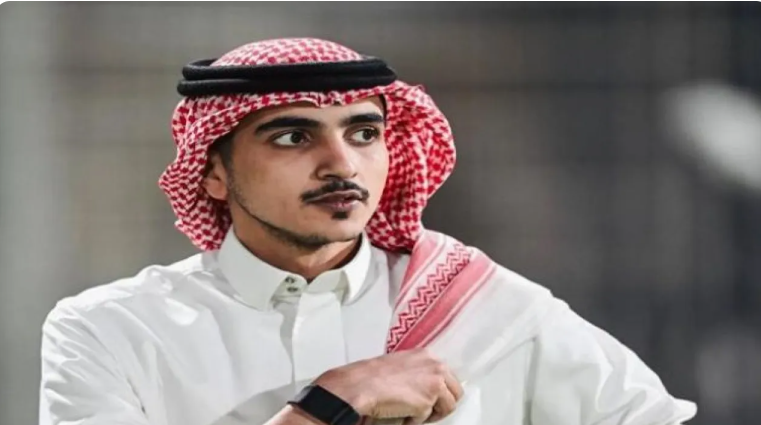 «أبتعد بنفس الشجاعة» ..  استقالة رئيس الشباب السعودي