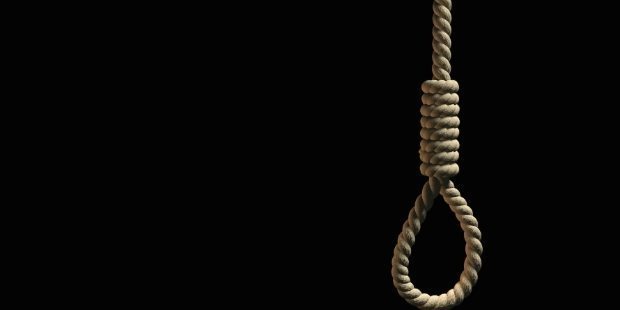 الجنايات الكبرى : الإعدام شنقاً لـ(3) مصريين قتلوا حارس عمارة في وسط البلد "تفاصيل"