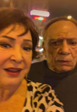 صورة تجمع عادل إمام ولبلبة تشعل مواقع التواصل