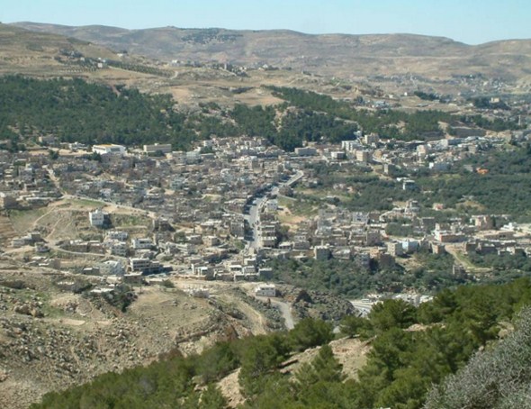الطفيلة: غياب شبكة الصرف الصحي عن "إسكان العيص الحضري"